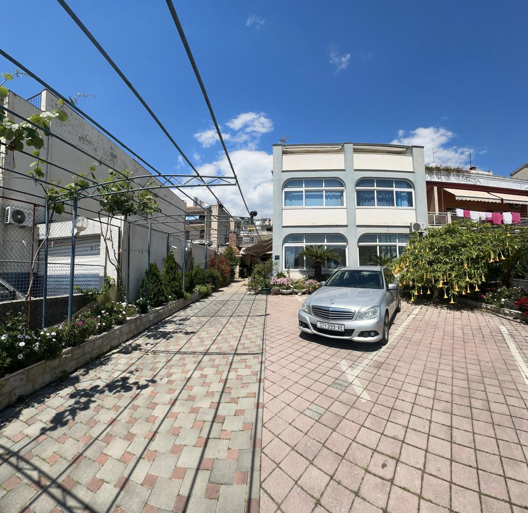Vs Rooms Split Exterior foto