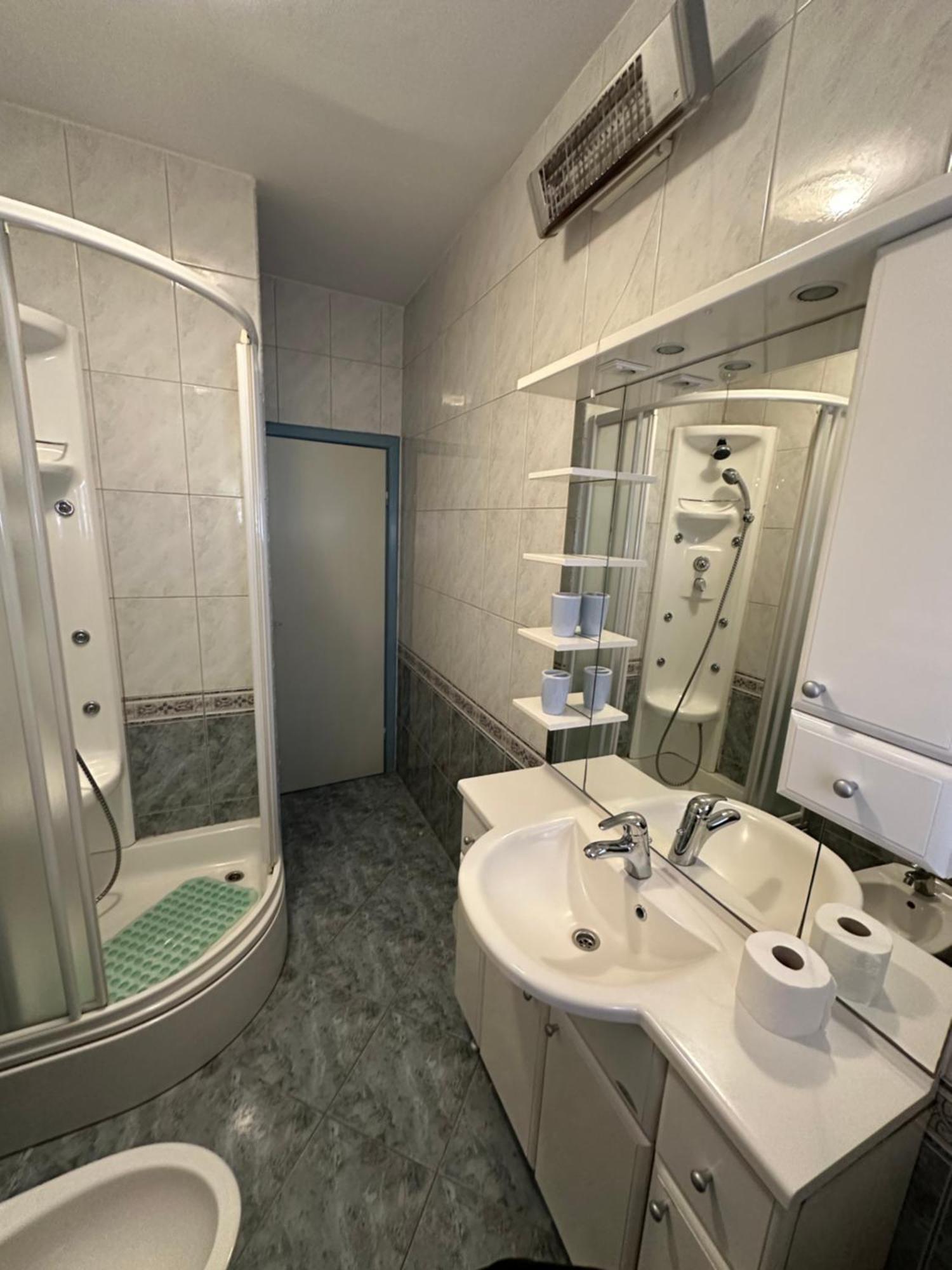 Vs Rooms Split Exterior foto